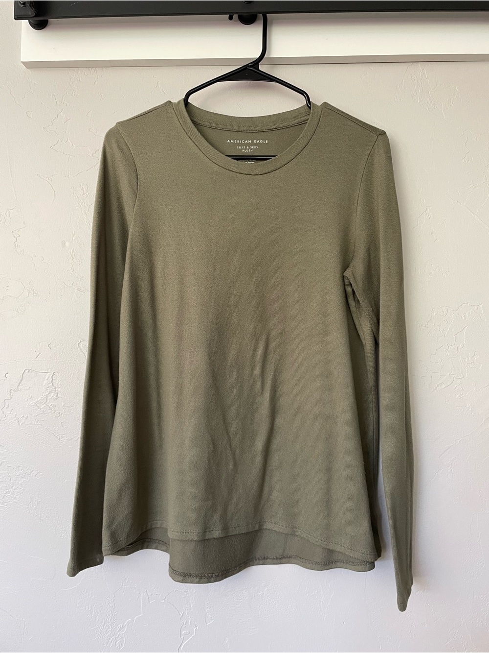 American Eagle Women’s Soft and Sexy Plush Long Sleeve